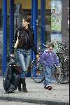 Amsterdam3 april 2004
Irene v d Laar met dochtertje India