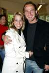 Blaricum 29 april 2004
Marco Borsato krijgt Koninklijke onderscheiding.
John Ewbank met Vivian Reys