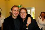 Blaricum 29 april 2004
Marco Borsato krijgt Koninklijke onderscheiding. Marco Met John Ewbank