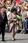 Groningen 30 april 2004
Koninginnedag 2004 in Warffum (Groningen)
Koningin Beatrix