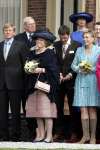 Groningen 30 april 2004
Koninginnedag 2004 in Warffum (Groningen)
Koningin Beatrix en Prinses Laurentien