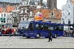 Delft 24 april 2004
Trouwen Prins Friso en Mabel Wisse Smit in stadhuis Delft.
koninklijke bus