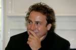 Blaricum 29 april 2004
Marco Borsato krijgt Koninklijke onderscheiding.
Marco Borsato