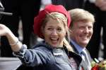 Groningen 30 april 2004
Koninginnedag 2004 in Warffum (Groningen)
Prinses Maxima in koets