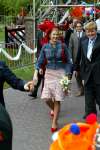 Groningen 30 april 2004
Koninginnedag 2004 in Warffum (Groningen)
Prinses Maxima met Prins Willem Alexander