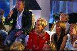 Blaricum 15 april 2004
Rene Froger geeft concert in zijn eigen huis.
Natasja  Froger