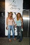 Amsterdam 1 april 2004
Feestje Patty Brard  in de zebra lounge.
Patty Brard met Gwenny