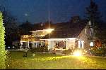 Blaricum 15 april 2004
Rene Froger geeft concert in zijn eigen huis.
Huis Rene Froger