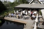 Vinkeveen 27 april 2004
Terras van Hotel de Residence in Vinkveen