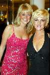 Scheveningen 4 april 2004
Premiere Lion King in Kurhaus.
Tineke Schouten met dochter
Peter Smulders bv