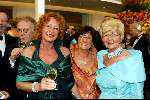 Scheveningen 4 april 2004
Premiere Lion King in Kurhaus.
Tom Westermeijer met relaties