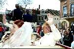Vlaardingen 20 april 2004
Winston Post en Denise v Rijswijk trouwen op stadhuis Vlaardingen.