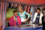 Amsterdam 22 april 2005
Anouk Smulders  Gerard Joling en Viktor Brand bij SBS shownieuws.