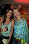 Amsterdam 25 april 2005
1000e aflevering van shownieuws.  Anouk Smulders en Rebecca Loos