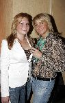 Amsterdam 13 april 2005
Premiere African Footprint in Pepsi stage.
Bartina Koeman en Debbie Koeman.