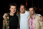 Hilversum 1 april 2005
Afscheidsfeestje van Beau v Erven Dorens.  Beau en Albert Verlinde en Peter v d Vorst
.