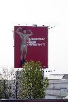 Den Haag 25 april 2005
Billboard Beau v Erven Dorens  met reclame van Scarlet