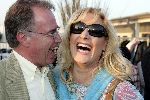 Bloemendaal 2 april 2005
Opening strandtent Vroeger in Bloemendaal.
Edvard Niessing met Christine v d Horst