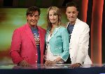 Amsterdam 22 april 2005
Anouk Smulders  Gerard Joling en Viktor Brand bij SBS shownieuws.