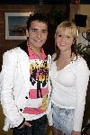 Volendam 22 april 2005
Presentatie dvd Jan Smit bij Old Dutch.
Jan Smit  met   zus