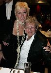 Laren 7 april 2005
Presentatie Dinerjaarkaart in Restaurant Brink 10 van Rene Froger.
Jan des Bouvrie met Monique des Bouvrie