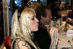 Laren 7 april 2005
Introduktie van de Dinerjaarkaart in Restaurant Brink 10 van Rene Froger. Louise Schiffmacher met tattoo
