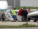Rotterdam 14 april 2005
Luciano Pavarotti arriveert op vliegveld zestienhoven met een prive vliegtuig