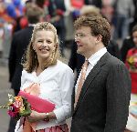 Scheveningen 30 april 2005
Koningin Beatrix in Scheveningen met familie.
Mabel Wisse Smit en Prins Friso