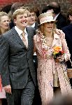 Scheveningen 30 april 2005
Koningin Beatrix in Scheveningen met familie.
Maxima zwanger met hoed en Prins Willem Alexander 
Peter Smulders bv