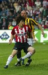 Eindhoven, 23 April 2005 Kampioenswedstrijd PSV-Vitesse, 
eindstand 3-0
Park in duel met Stijn Vreven.