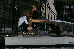 Amsterdam 25 april 2005
Rebecca Loos gaat varen  op boot met vriendin