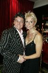Laren 7 april 2005
Presentatie Dinerjaarkaart in Restaurant Brink 10 van Rene Froger.
Rene Froger  en Natasja Froger