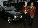 Amsterdam 13 april 2005
Premiere African Footprint in Pepsi stage.
Tonny Thunisse met Oscar Hammerstein voor Bentley