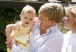 Tavarnelle 6 juli 2006
Koningin Beatrix met Prinses Maxima Prins Willem Alexander Amalia en Alexia tijdens fotomoment op vakantie.