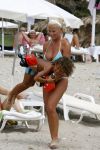 Ibiza 27 juli 2006
Angela Kluivert met haar zoons Justin en Ruben  op Ibiza.