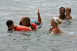 Ibiza 27 juli 2006
Angela Kluivert met haar zoons Justin en Ruben  op Ibiza.  Ruud Gullit