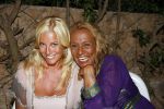 Ibiza 28 juli 2006
Patty Brard  en Angela Kluivert  op  Ibiza.
Peter Smulders bv