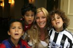Amsterdam 29 mei 2006
Presentatie boek Patrick Kluivert in hotel Krasnapolsky.
 Angela Quincy  Justin en ruben
Peter Smulders bv