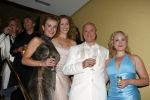 Amsterdam 15 juli 2006
Premiere Rembrandt in Carre.
Henk poort met Annick Boer Maike Boerdam en Wieneke Remmers