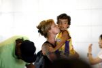 Barcelona 30 juli 2006
Anouk zangeres met haar man Remon Stotijn (postman) en Benjahmin Elijah enPhoenix op vlieveld Barcelona.
