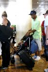 Barcelona 30 juli 2006
Zangeres Anouk met haar man Remon Stotijn (postman) en Benjahmin Elijah en Phoenix op vlieveld Barcelona.