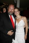 Amsterdam 15 juli 2006
Premiere Rembrandt in Carre.
Bert Simhoffer met zijn 23 jarige vriendin Yvette