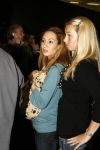 Schiphol 26 juni 2006
Aankomst nederlands elftal na wk.
Robin v Persie met zijn vrouw Bouchra met een poesje.
Peter Smulders bv