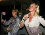 Amsterdam 27 mei 2006
Toppers in concert met Rene Froger Gerard Joling en Gordon in Arena.
Caroline Tensen en Bridget Maasland
Peter Smulders bv