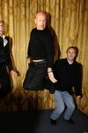 Amsterdam 26 juni 2006
Persconferentie over the edge in het Amstel hotel
Bruce Willis springend  
Peter Smulders bv