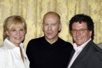 Amsterdam 26 juni 2006
Persconferentie over the edge in het Amstel hotel
Bruce Willis  en Monique v d Ven en Edwin de Vries
Peter Smulders bv