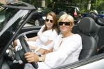 Wassenaar 19 juni 2006
Beau Monde rally met cabrio'
Caroline Tensen met dochter Lotte in mini cooper cabrio
Peter Smulders bv