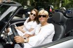 Wassenaar 19 juni 2006
Beau Monde rally met cabrio'
Caroline Tensen met dochter Lotte in mini cooper cabrio
Peter Smulders bv