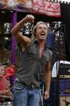 Bloemendaag 22 juli 2006
Optreden Hudson 5 met als zanger Chris Zegers bij Woodstock.
Chris treedt op voor het goede doel Save the Monkeys