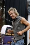 Bloemendaag 22 juli 2006
Optreden Hudson 5 met als zanger Chris Zegers bij Woodstock.
Chris treedt op voor het goede doel Save the Monkeys